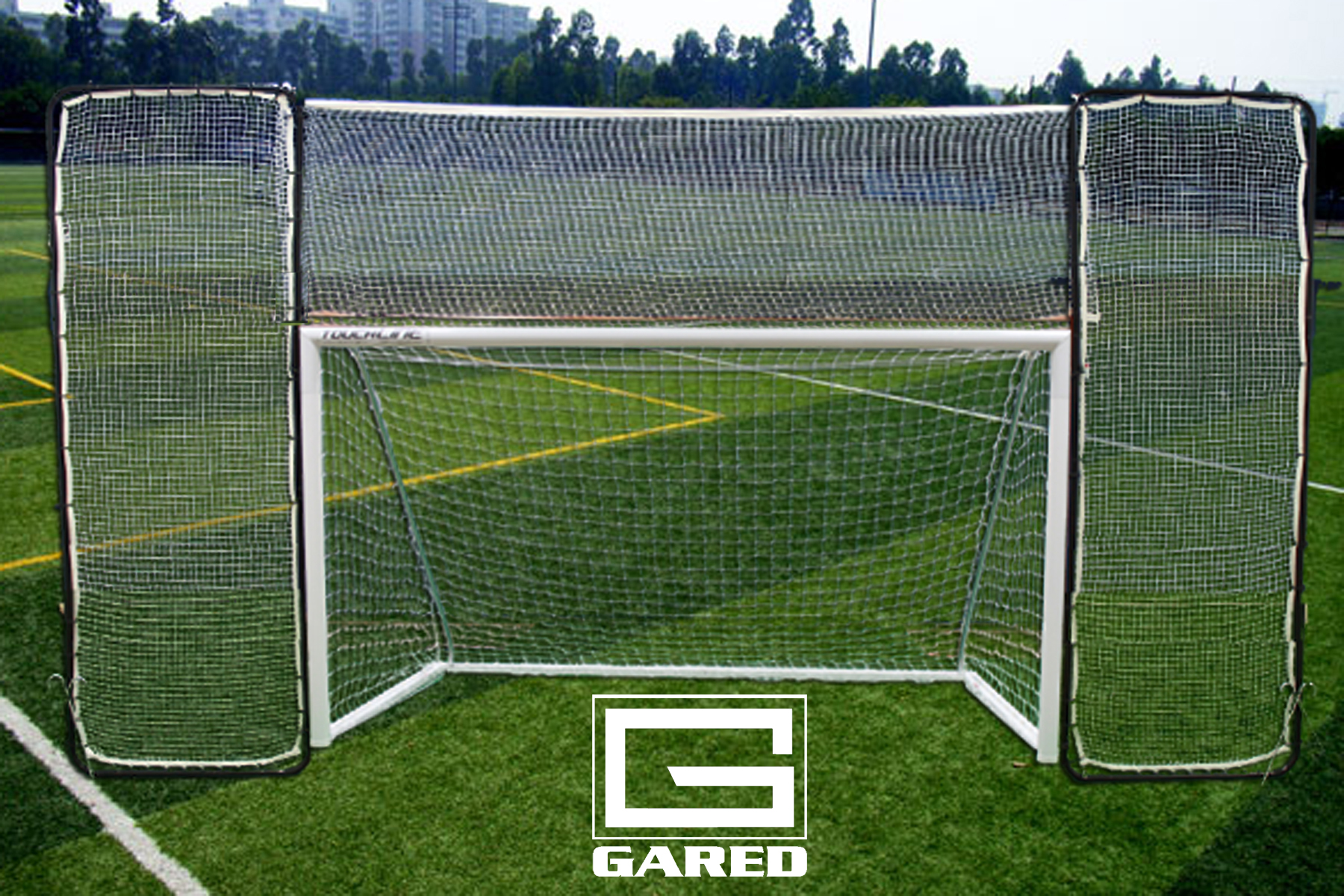 Gared 4 x 6 Adjustable Soccer Rebounder 